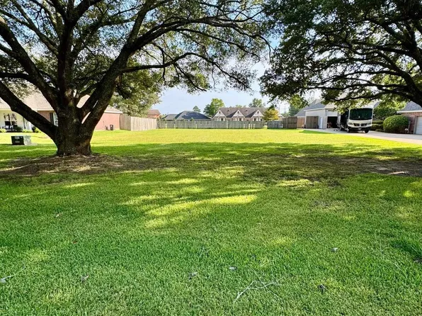 104 Bayou Bend Rd, Monroe, LA 71203