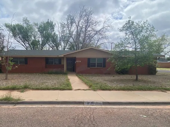 1300 NW 9th St, Andrews, TX 79714