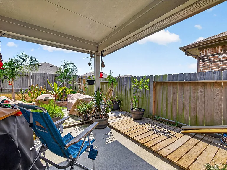 14319 Rain Dr — Photo 34