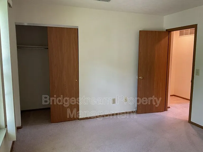 4595 Burchdale St — Photo 16