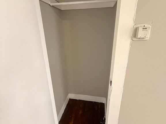 4th image of 121 Orchard St #2