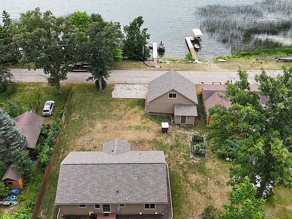 4th image of 43503 218th St