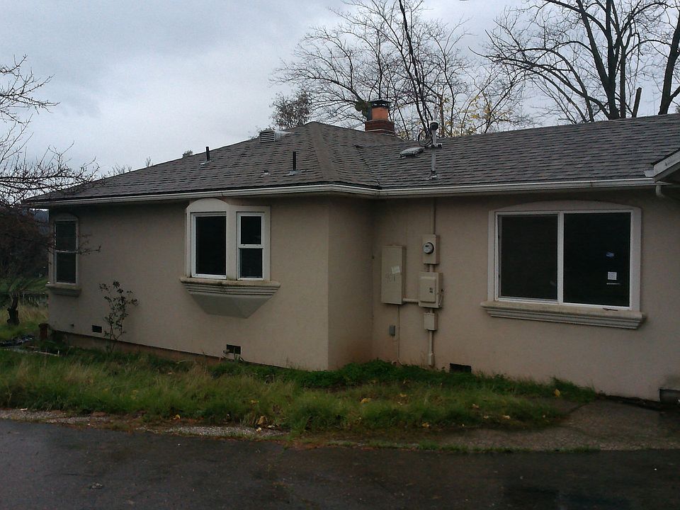 1st image of 901 Bonnie Ln