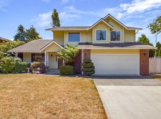 1406 Carson St, Eureka, CA 95501