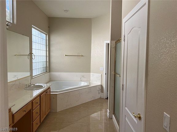 5th image of 8023 Alpine Fir Ave