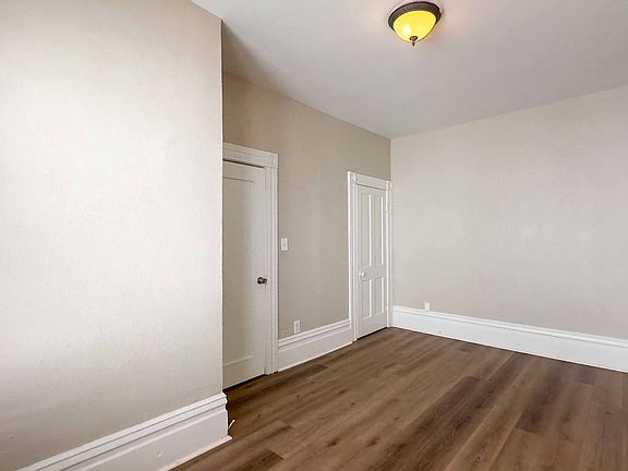 5th image of 2642 5th Ave #10