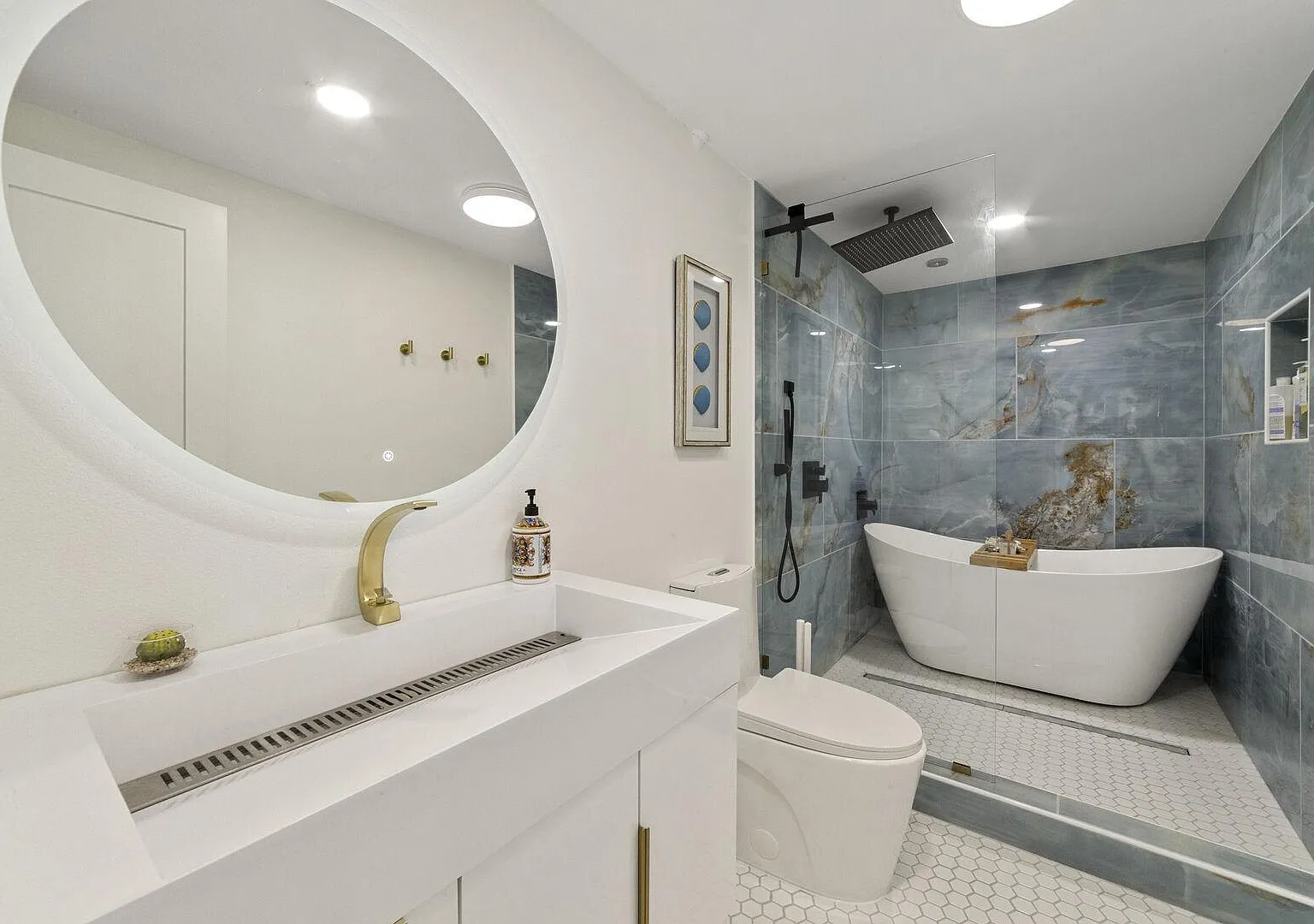 3 bed, 1500 sqft, $8,500 — Photo 3