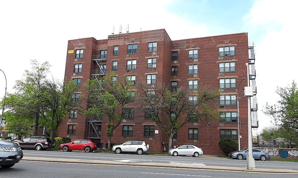 1st image of 108-05 Astoria Blvd #2B