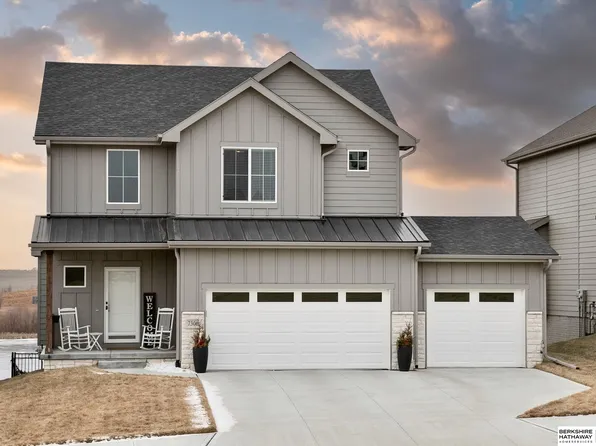 7306 N 177th St, Bennington, NE 68007
