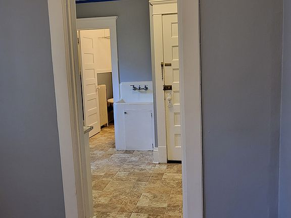 Transition from main to kitchen and bathroom