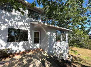 276 & 278 Gresham St, Ashland, OR