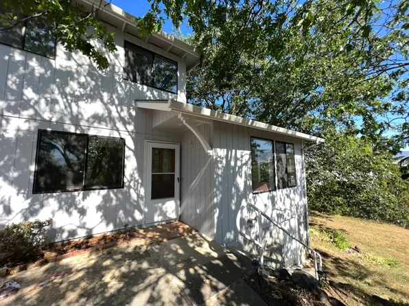 276 & 278 Gresham St., 276 & 278 Gresham St, Ashland, OR 97520