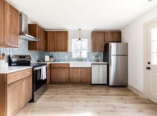 1055 S New Avenue, Springfield, MO 65807