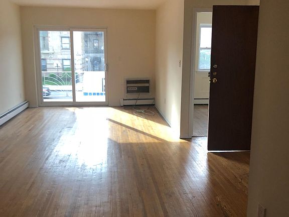 3rd image of 8679 Bay Pkwy #2