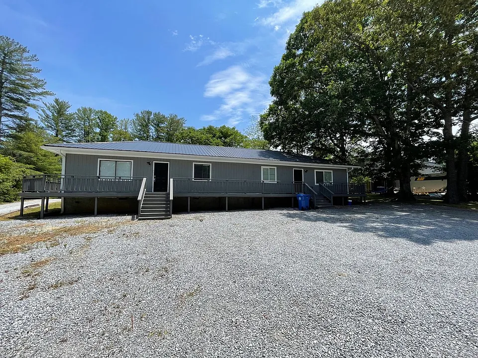 90 Bradley Branch Rd