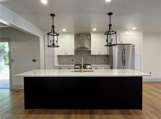 507 Sharon St, Providence, RI 02908