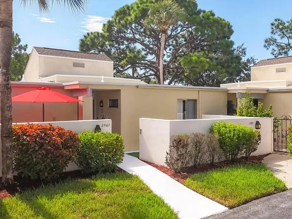 2567 Glebe Farm Close #I-5, Sarasota, FL 34235