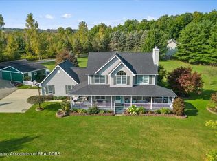 12451 Nixon Rd, Grand Ledge, MI 48837