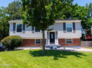 233 Western Rd, Louisville, KY 40229