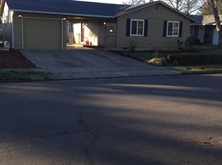 1048 57th St, Springfield, OR 97478