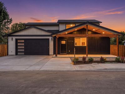 1216 Goucher St, Amity, OR, 97101