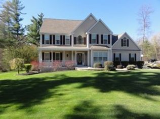 86 Gowing Rd, Hudson, NH 03051