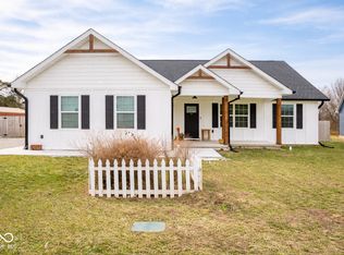 772 Northern Acres Dr, Ladoga, IN