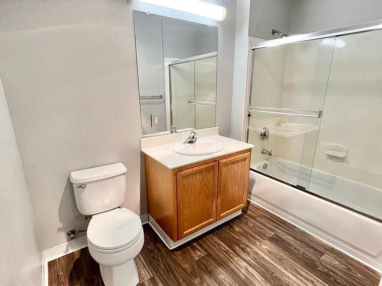 540 S El Camino Real #303 — Photo 17