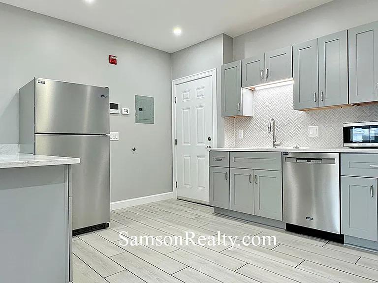 296 Atwells Ave #2A — Photo 15