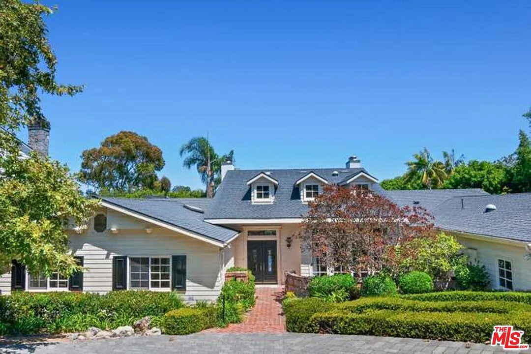 5 bed, 6.0 bath, 4100 sqft, $22,000 — Photo 1