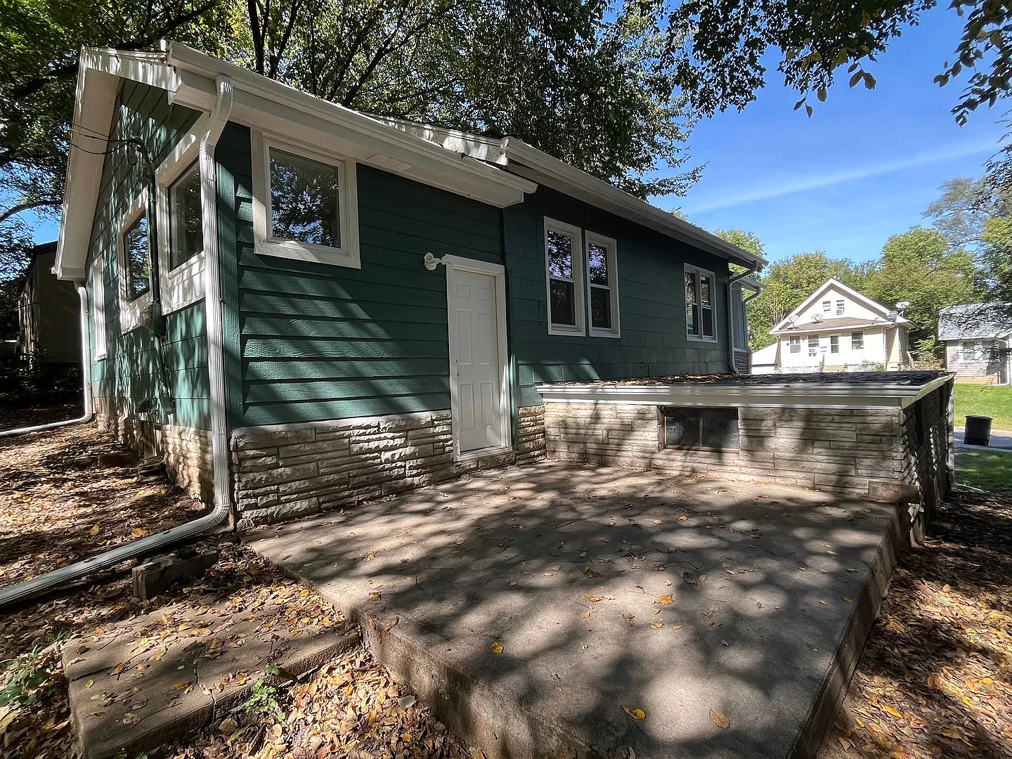 Beautifully renovated house! — Photo 2
