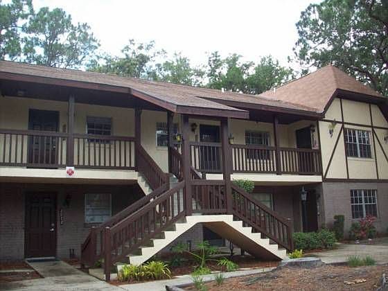 1st image of 2972 Sir Hamilton Cir
