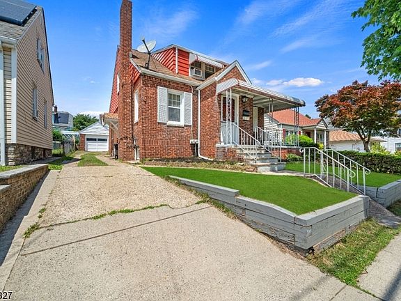 2nd image of 66 Merselis Ave
