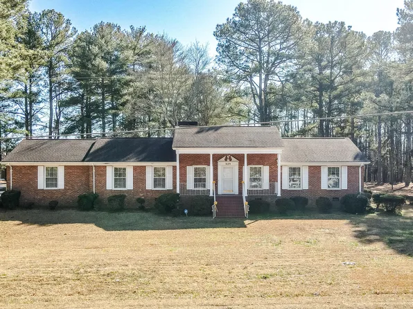 3129 Barwell Rd, Raleigh, NC 27610