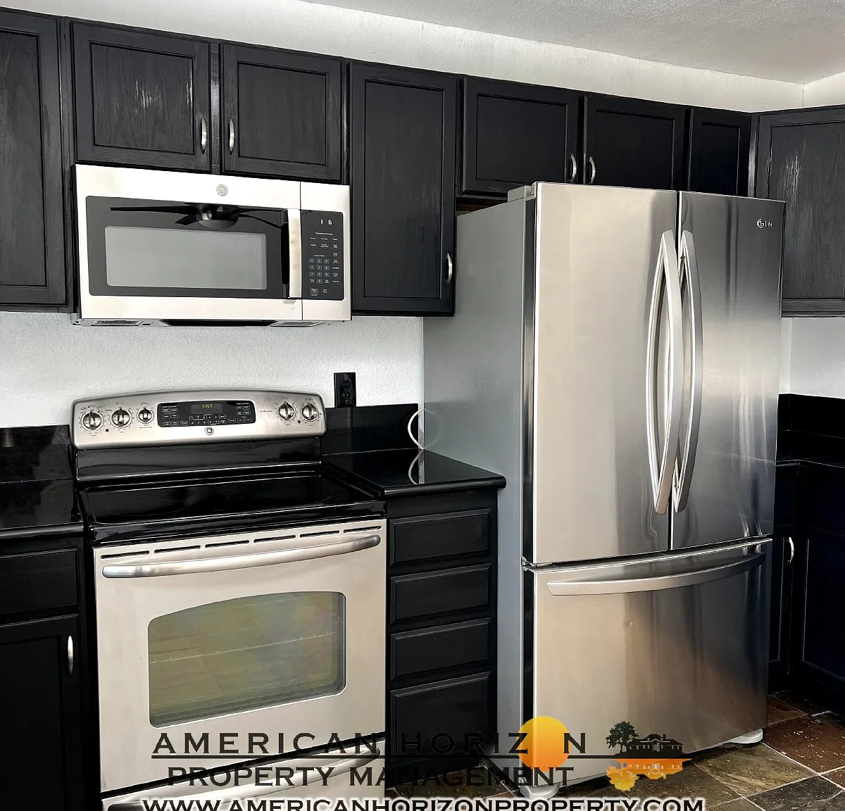 4 bed, 1292 sqft, $2,800 — Photo 2