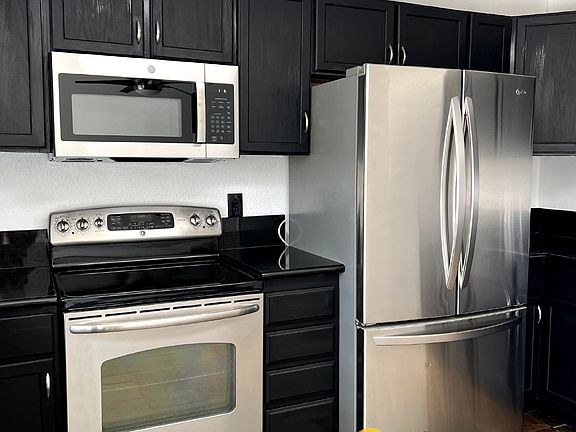 2nd image of 57 Mossglen Cir
