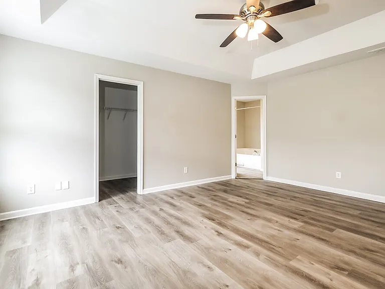 4358 Savannah Dr — Photo 9