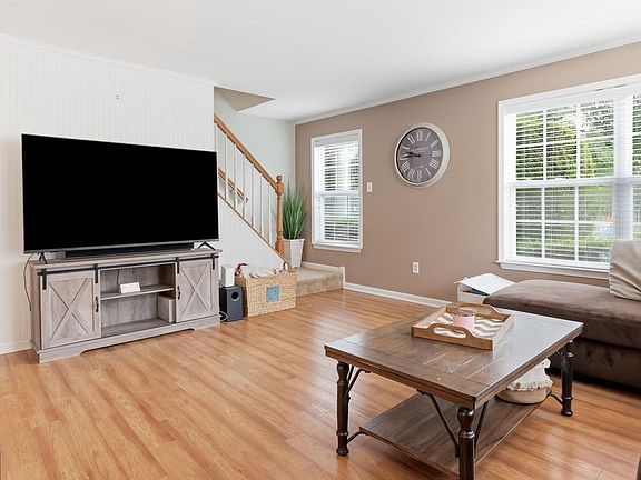 4th image of 5484 Rinker Cir #314