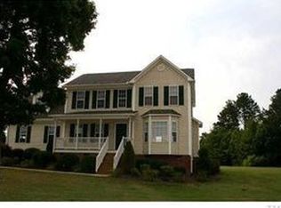 109 Nightshade Ln, Garner, NC 27529