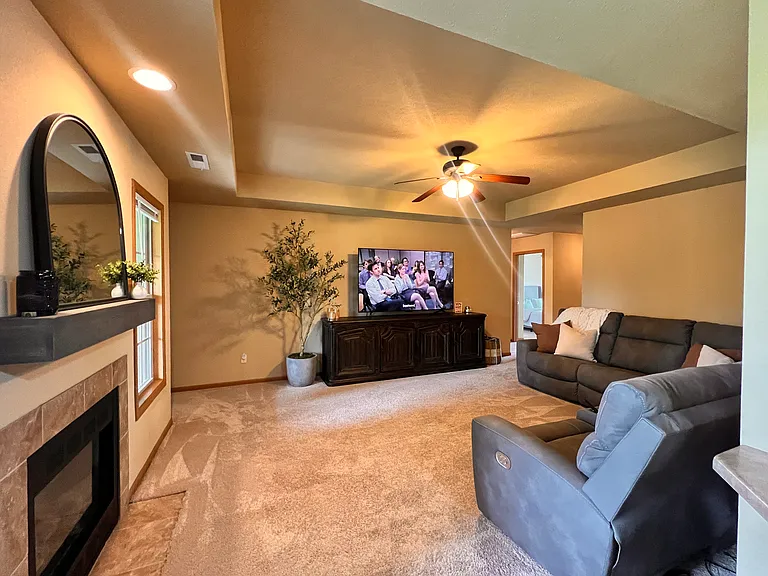 2248 E Timber Oak St — Photo 10