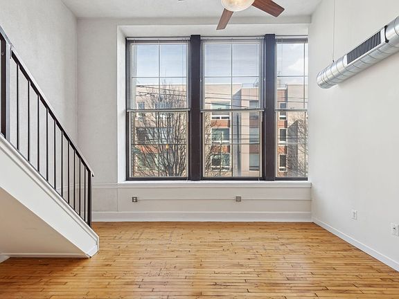 3rd image of 1201 Fitzwater St