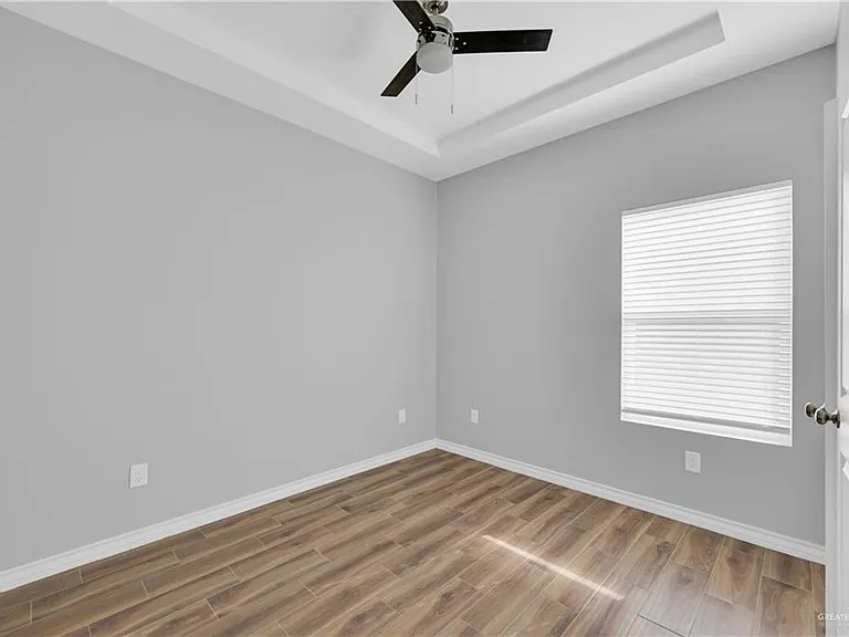 2605 E Israel Ave #1 — Photo 16
