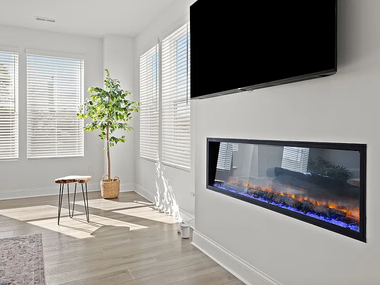 1233 S Blount St #201 — Photo 7