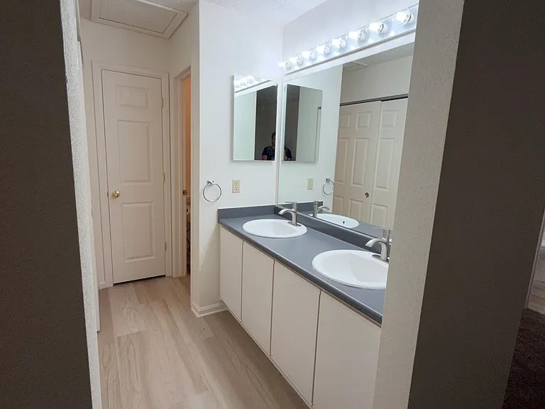 18294 W 58th Pl #14 — Photo 19