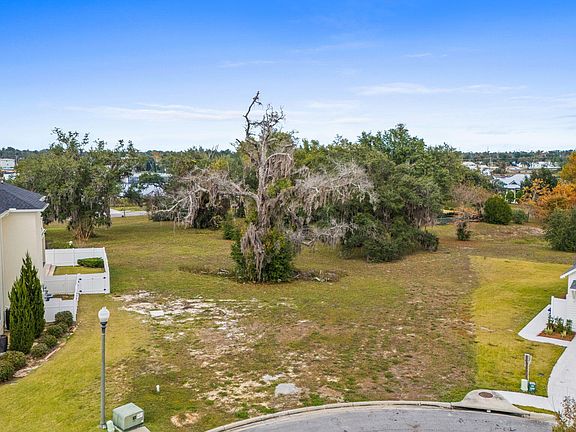 3rd image of 335 Watson Bayou Cir