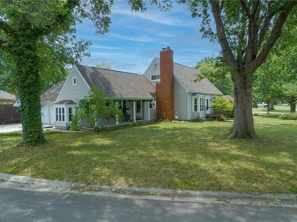 2501 Wing Ave, Sedalia, MO 65301 Zillow