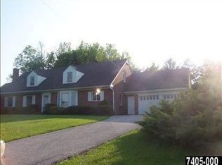 390 Carlisle Rd, Biglerville, PA 17307