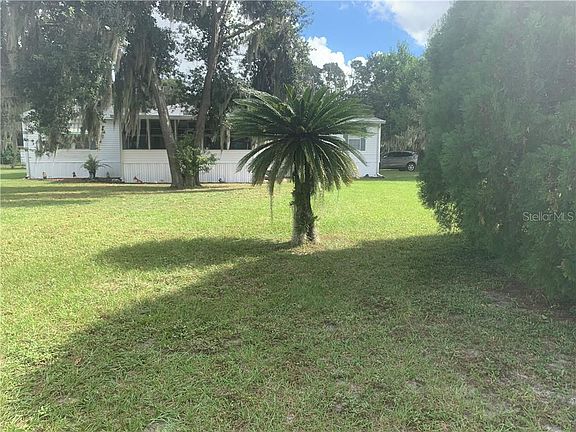2nd image of 451 Clearwater Ave