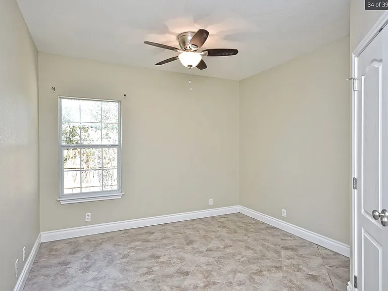 140 Oak Plaza Dr — Photo 39