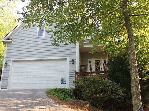 2nd image of 50 Stillwater Ln